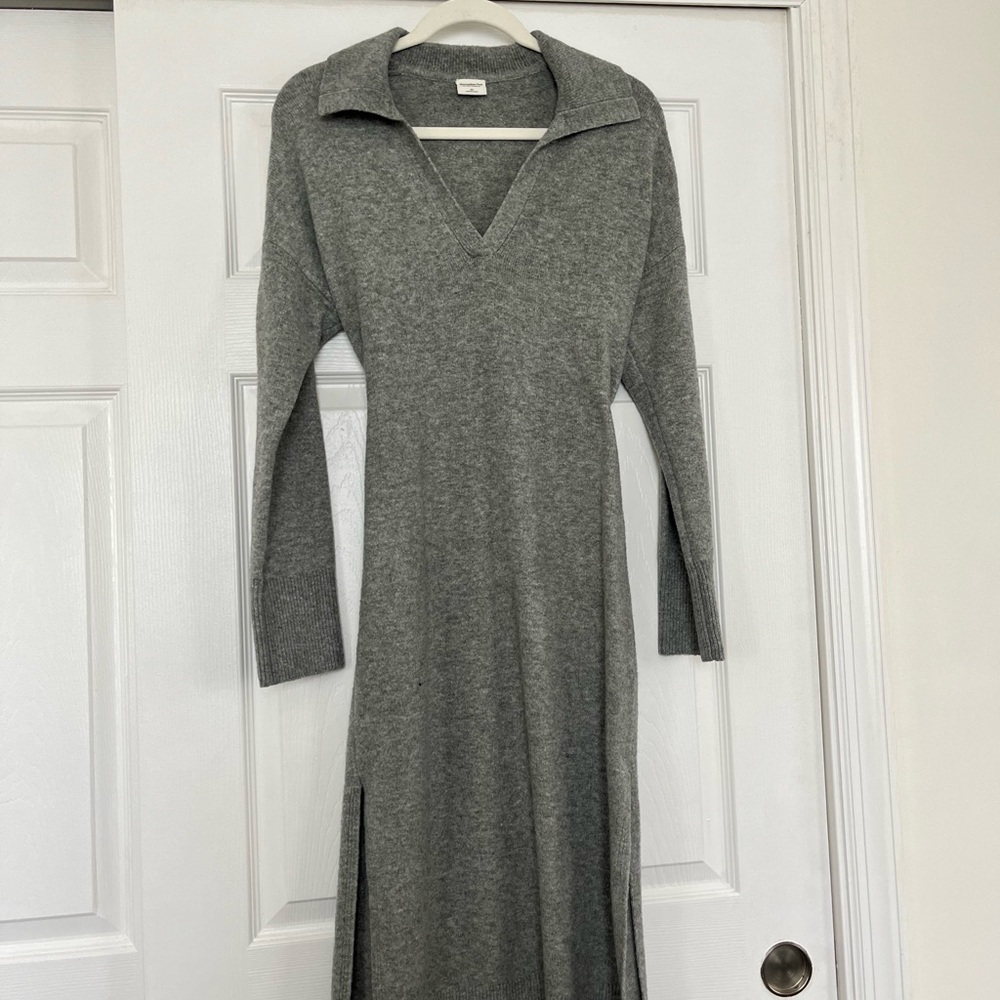 Abercrombie & Fitch Gray Long Sleeve Sweater Dress